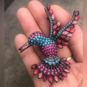 Joan rivers multicolor rhinestone hummingbird brooch!